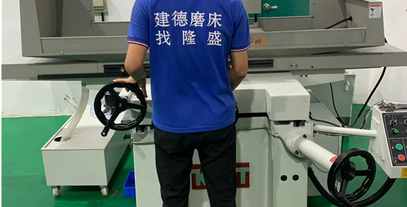精密平面乐鱼体育